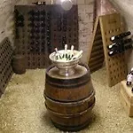 호텔 Armes De Champagne & 4*