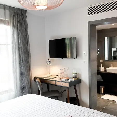 Armes De Champagne & Hotel 4*