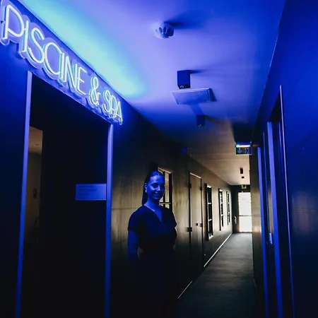 Armes De Champagne & 4*