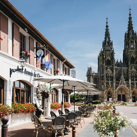 Hotel Armes De Champagne & 4*