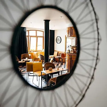 Armes De Champagne & Hotel 4*
