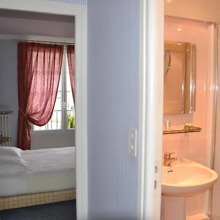 Armes De Champagne & Hotel 4*