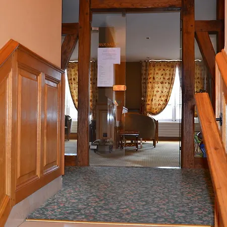 Armes De Champagne & 4*