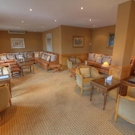 Armes De Champagne & Hotel