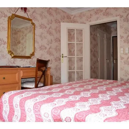 Armes De Champagne & 4*