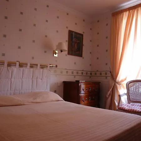 Armes De Champagne & 4*