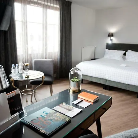 Armes De Champagne & Hotel