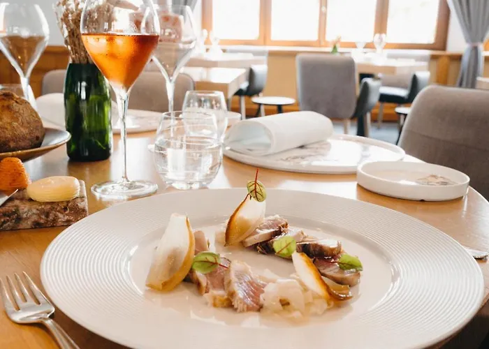 Hotel Armes De Champagne &