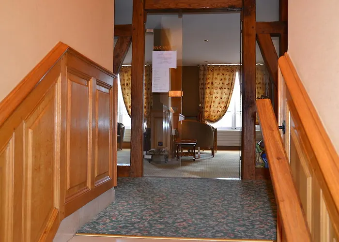 Armes De Champagne & 4*