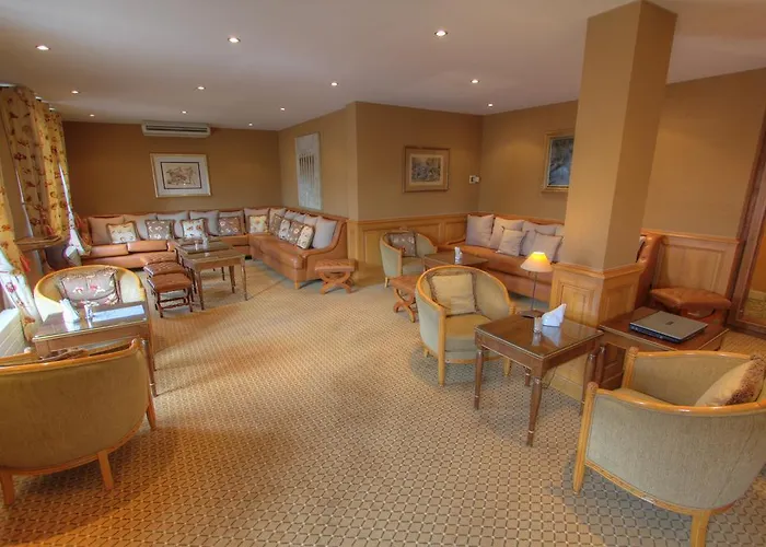 Armes De Champagne & Hotel