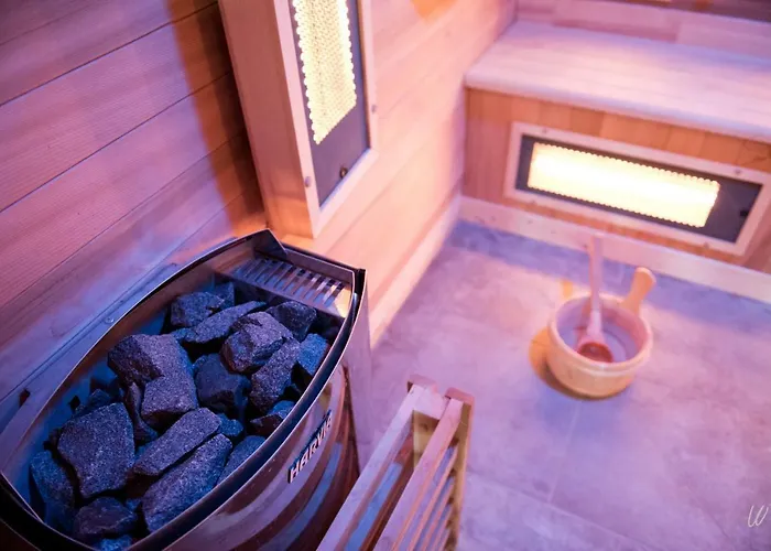 Hotel Armes De Champagne &